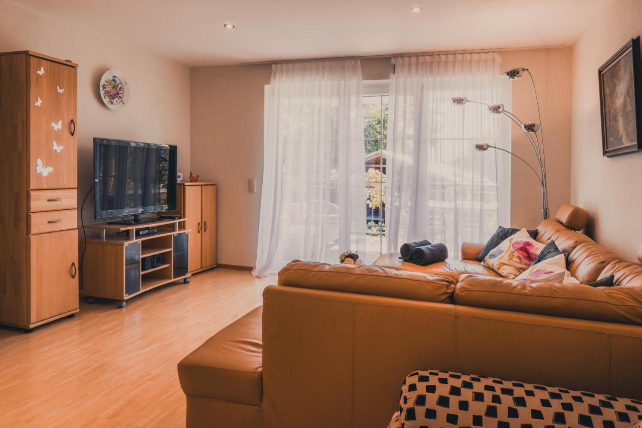 Coraline -Koblach, 6-10 P, 3 Schlafzimmer, Kueche, Riesige Terrasse, Parkplatz, Wifi, Stellplatz Ski Екстериор снимка