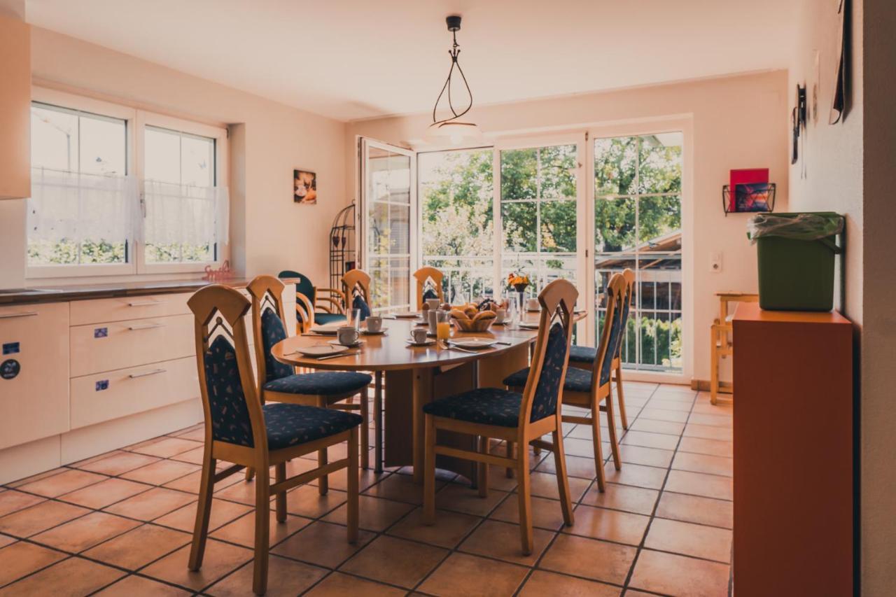 Coraline -Koblach, 6-10 P, 3 Schlafzimmer, Kueche, Riesige Terrasse, Parkplatz, Wifi, Stellplatz Ski Екстериор снимка