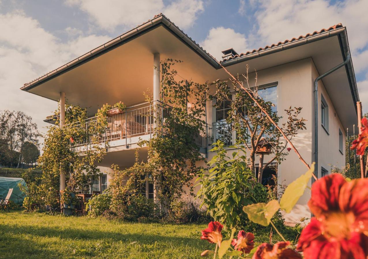 Coraline -Koblach, 6-10 P, 3 Schlafzimmer, Kueche, Riesige Terrasse, Parkplatz, Wifi, Stellplatz Ski Екстериор снимка
